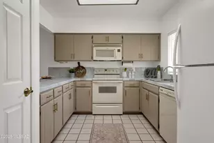 2450 W Tucana St, Tucson, AZ 85745 - Photo 3