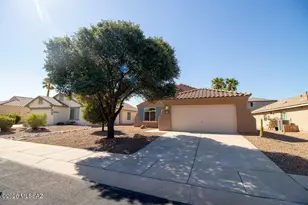 7699 W August Moon Pl, Tucson, AZ 85743 - Photo 1