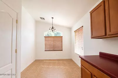 7699 W August Moon Place, Tucson, AZ 85743 - Photo 11