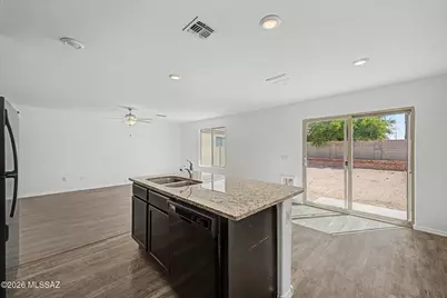 5984 S Antrim Loop, Tucson, AZ 85706 - Photo 11