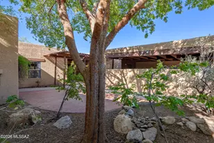 6533 N Foothills Dr, Tucson, AZ 85718 - Photo 27