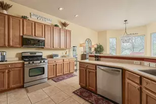 10647 E George Brookbank Pl, Tucson, AZ 85747 - Photo 21