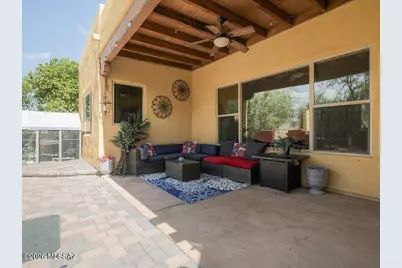 10647 E George Brookbank Place, Tucson, AZ 85747 - Photo 33