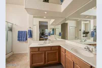 10647 E George Brookbank Place, Tucson, AZ 85747 - Photo 25