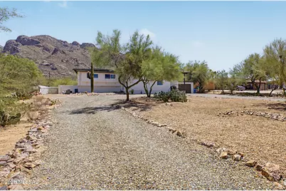9140 N Shadow Mountain Drive, Oro Valley, AZ 85704 - Photo 1