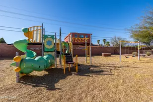 8881 E Wright School Loop, Tucson, AZ 85715 - Photo 37