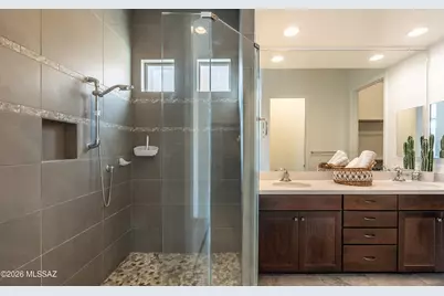 8881 E Wright School Loop, Tucson, AZ 85715 - Photo 19