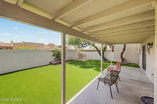 7332 N Las Quintas Dr, Tucson, AZ 85704 - Photo 17
