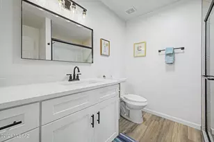 7332 N Las Quintas Dr, Tucson, AZ 85704 - Photo 11