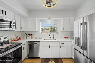 7332 N Las Quintas Drive, Tucson, AZ 85704 - Photo 11