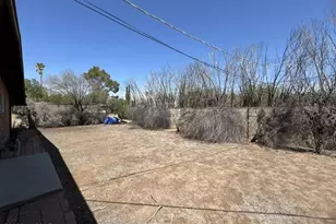 7017 E Luana Dr, Tucson, AZ 85710 - Photo 15