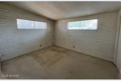 7017 E Luana Drive, Tucson, AZ 85710 - Photo 7