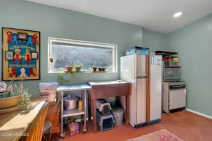 623 S Highland Ave, Tucson, AZ 85719 - Photo 15