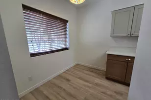 8919 E Calle Norlo, Tucson, AZ 85710 - Photo 11