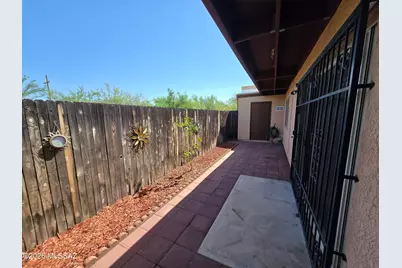 8919 E Calle Norlo, Tucson, AZ 85710 - Photo 27