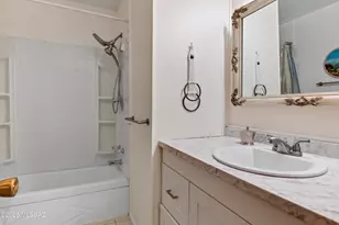 2842 S Western Way Cir, Tucson, AZ 85713 - Photo 27