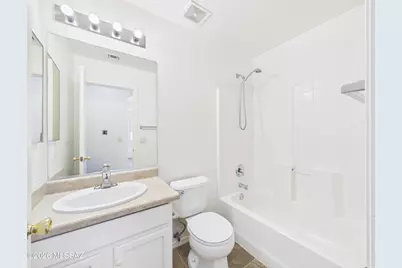 9947 E Denver Hill Drive, Tucson, AZ 85748 - Photo 17