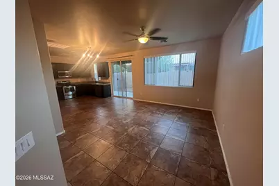 241 E Imperial Court, Vail, AZ 85641 - Photo 5