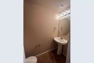 241 E Imperial Court, Vail, AZ 85641 - Photo 5