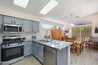 14311 N Carissa Drive, Oro Valley, AZ 85755 - Photo 5