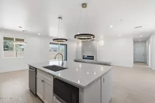 1042 W Roller Coaster Rd, Tucson, AZ 85704 - Photo 15