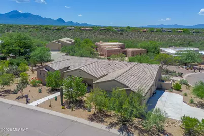 882 E Vault Mine Court, Green Valley, AZ 85614 - Photo 3