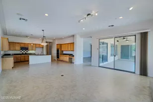 8537 N Ironwood Reserve Way, Tucson, AZ 85743 - Photo 23