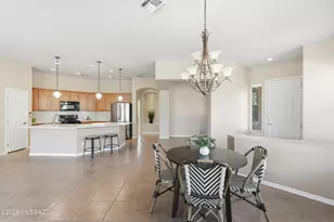 12771 N New Reflection Dr, Marana, AZ 85658 - Photo 11