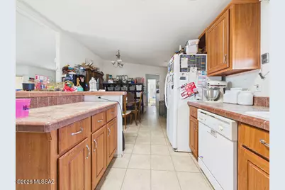 16879 W Silverbell Road, Marana, AZ 85653 - Photo 11