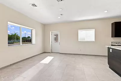 6131 E 27th Street, Tucson, AZ 85711 - Photo 9