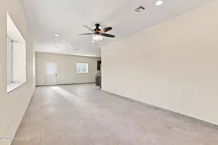 6131 E 27th St, Tucson, AZ 85711 - Photo 7