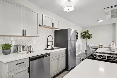 425 W Paseo Redondo Drive #2E, Tucson, AZ 85701 - Photo 5