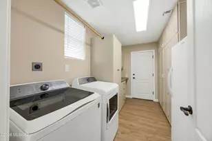 12988 N Burrobush Loop, Marana, AZ 85658 - Photo 15