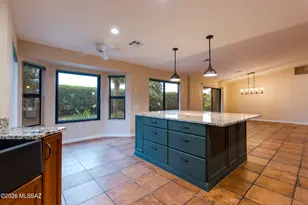 1176 E Rising Sun Dr, Oro Valley, AZ 85755 - Photo 13
