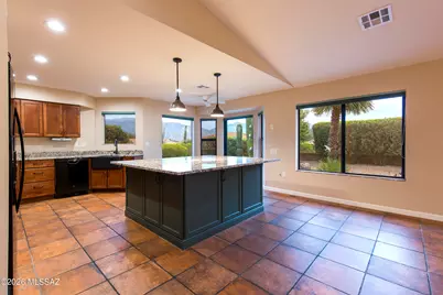 1176 E Rising Sun Drive, Oro Valley, AZ 85755 - Photo 9