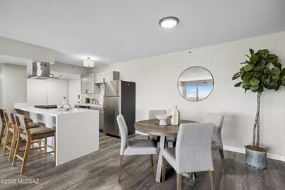 425 W Paseo Redondo Drive #9A, Tucson, AZ 85701 - Photo 1