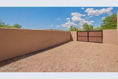 11725 N Via De La Verbenita, Oro Valley, AZ 85737 - Photo 45