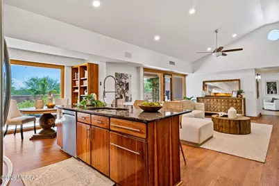 11725 N Via De La Verbenita, Oro Valley, AZ 85737 - Photo 23