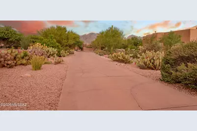 11725 N Via De La Verbenita, Oro Valley, AZ 85737 - Photo 7