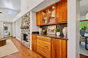 11725 N Via de la Verbenita, Oro Valley, AZ 85737 - Photo 25