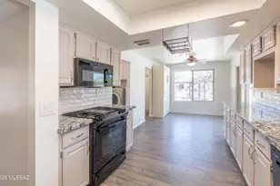 2942 N Longhorn Dr, Tucson, AZ 85749 - Photo 15