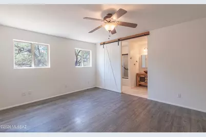 2942 N Longhorn Drive, Tucson, AZ 85749 - Photo 13