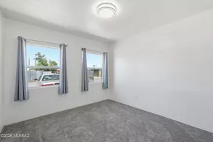 2720 N Fritz Dr, Tucson, AZ 85705 - Photo 15