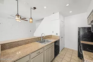 6690 East Calle Alegria, Tucson, AZ 85715 - Photo 11