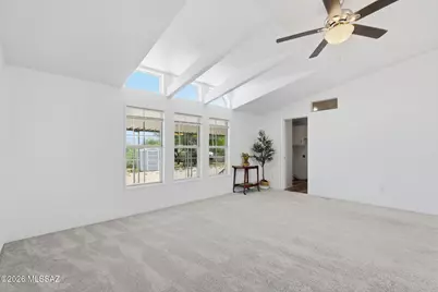 13655 E Crazy Horse Trail, Vail, AZ 85641 - Photo 11