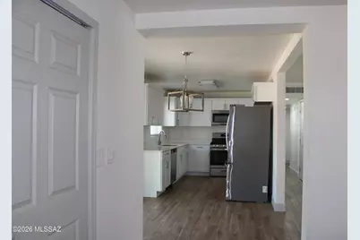 6526 E Calle Dened, Tucson, AZ 85710 - Photo 5