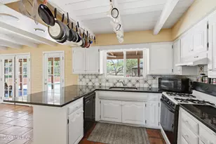 4390 N Camino Vinorama, Tucson, AZ 85750 - Photo 3