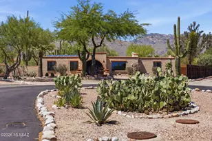 4390 N Camino Vinorama, Tucson, AZ 85750 - Photo 1