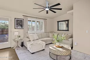 7985 N Pleasant Ln, Tucson, AZ 85743 - Photo 9