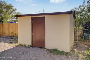 313 W 42nd St, Tucson, AZ 85713 - Photo 27
